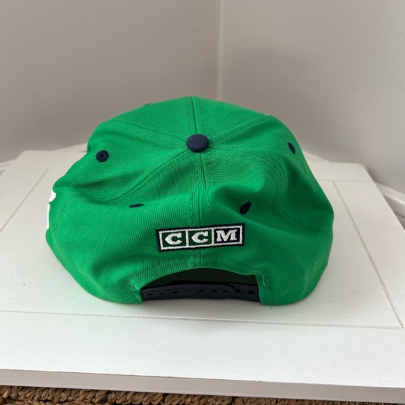 Hartford Whalers Hat - Picture 4 of 6
